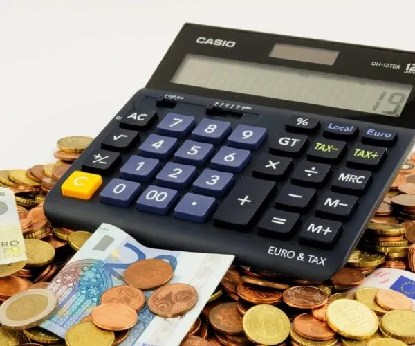 geld toeslagen belastingen pixabay 600x500 1