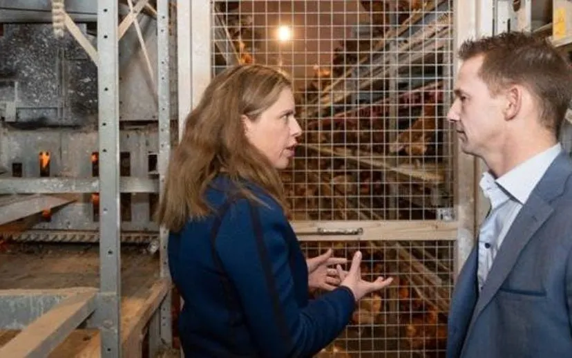 minister schouten in gesprek 915x518