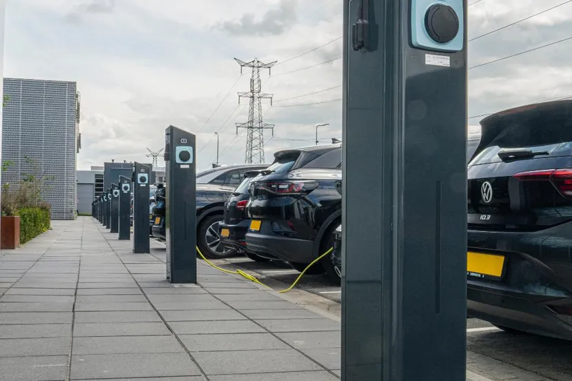 laadpaal laten installeren dutch charge