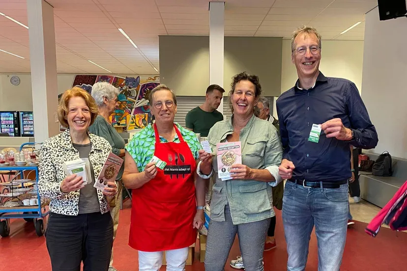 0s94ylufCZb7gsxBHMAGXwx3vXot7vQVYk3Iroy1