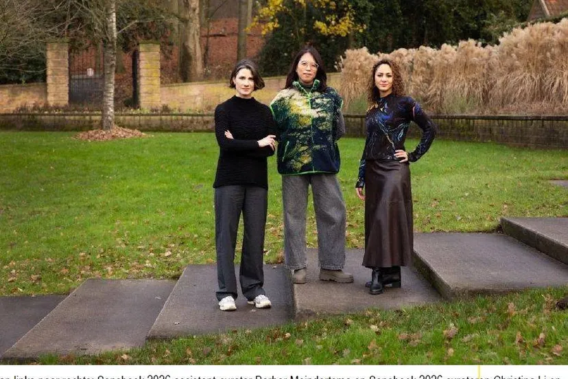 V.l.n.r. Sonsbeek 2026 assistent-curator Berber Meindertsma en curatoren Christina Li en Amira Gad - Foto - Marieke Wijntjes