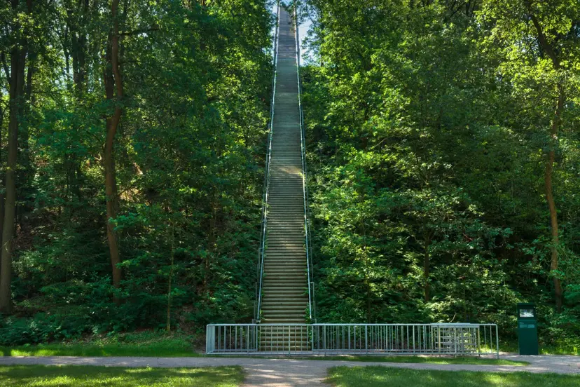 Large-Krijn Giezen, Kijk Uit Attention, 1986-2005