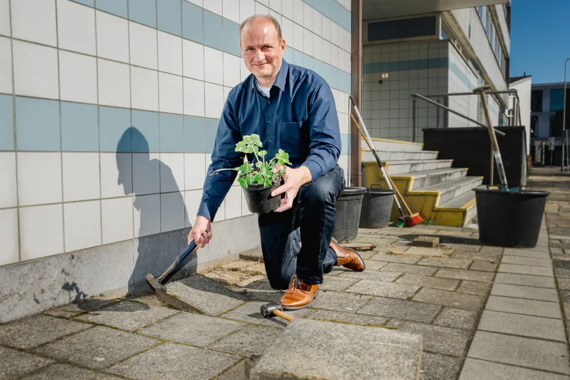 027 20220321 foto1 nk tegelwippen leon geilen