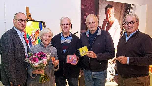 115 20161209 huldigen van 11111e bezoeker 002