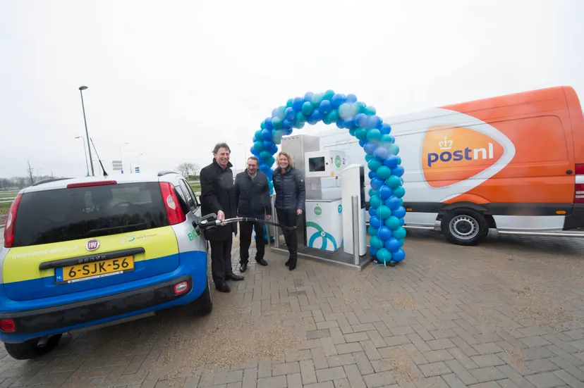 20170308 opening pitpoint cng tankstation born