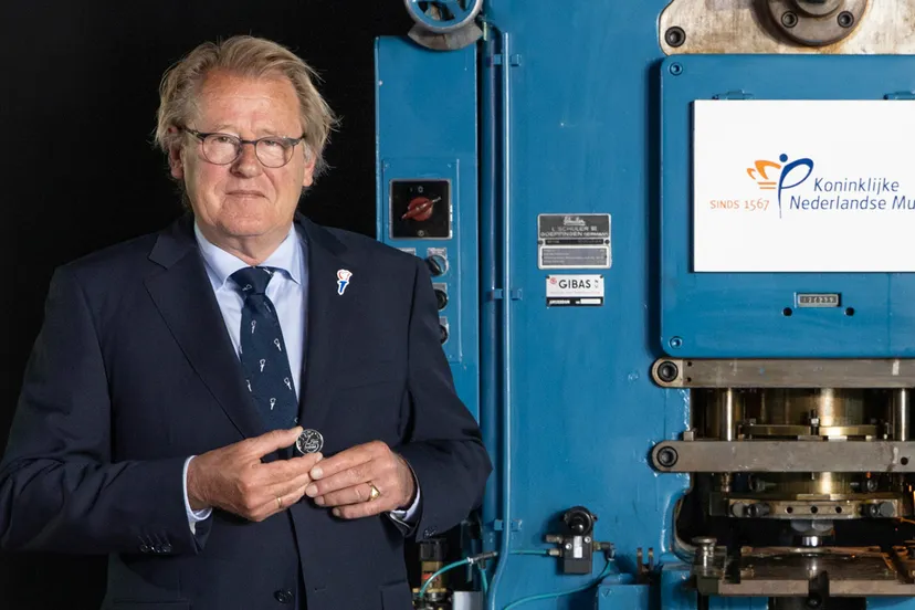 20200505 eerste slag herdenkingsmunt maartje kuperus