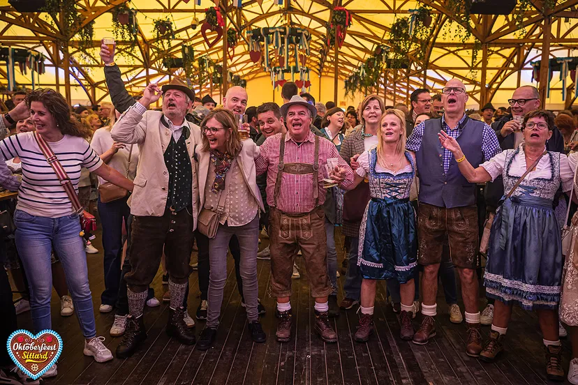 2023 10 14 oktoberfeest zaterdag rockateer previews 001