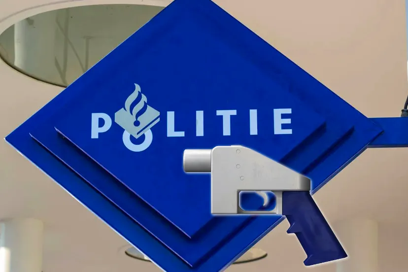 3d geprint wapen uithangbord politie bureau sittard anke hendrix