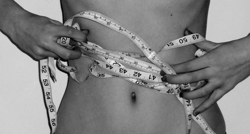 4497292636 98a515f084 b mager waarnemen eigen lichaam charlotte astrid cc by 20