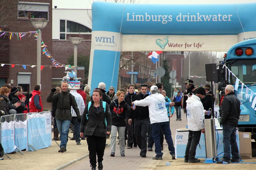 a8esc2ctrl643ta3pbvyrby9i doorkomst hoogveld 16 9 2