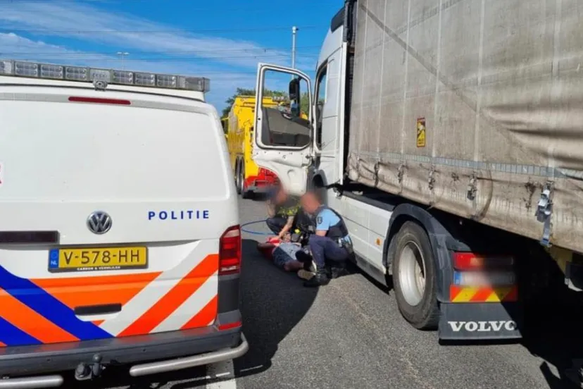 aanhouding vrachtwagenchauffeur op a2 bij born
