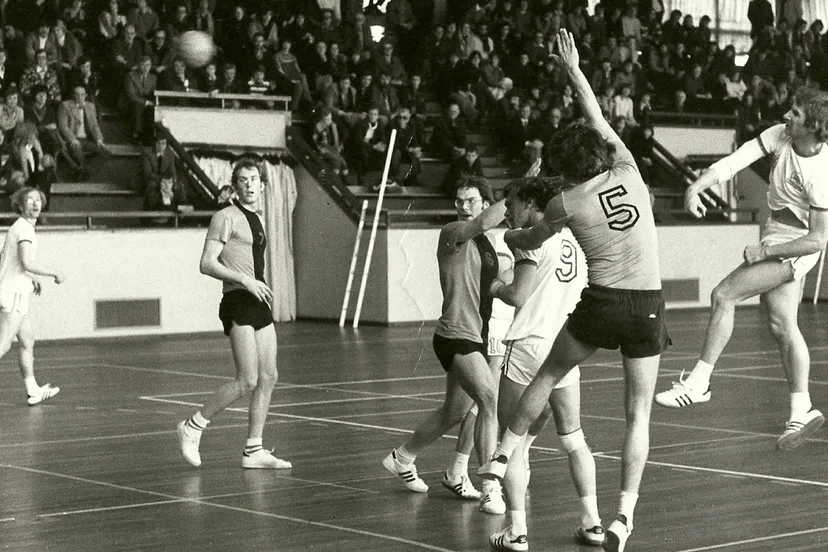 actiefoto v en l handbal