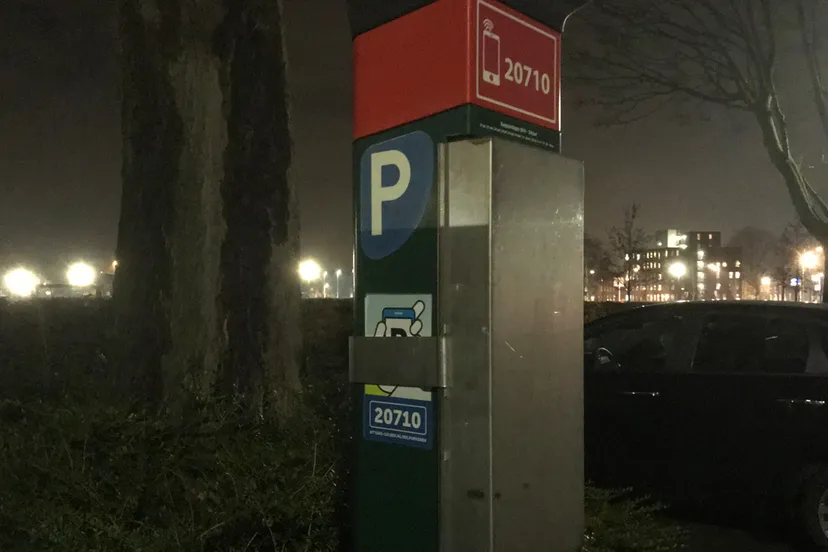 afgesloten parkeerbetaalzuil