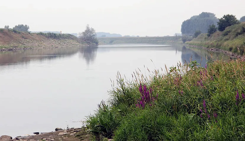 akqw5f0h49g5nt6nj37quxmtn maas grevenbicht 1 16 9