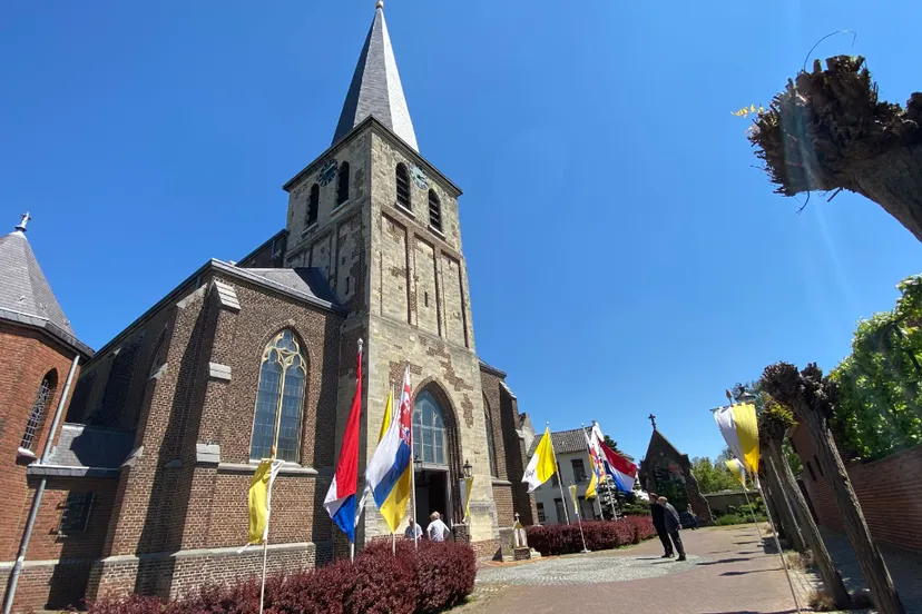 alternatieve processie kerk oud geleen 1