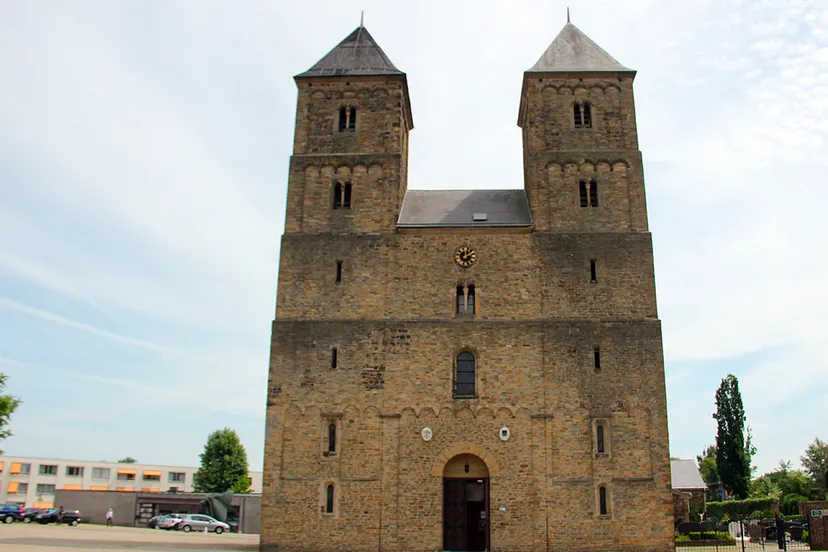 amelbergabasiliek susteren