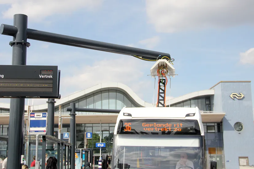 arriva elektrische bus station ns 1