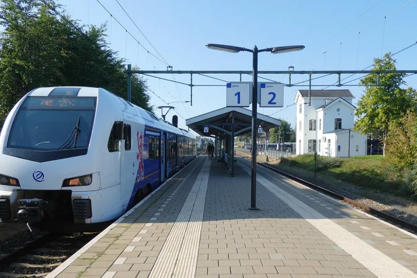 arriva stoptrein op station echt