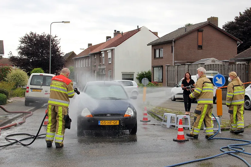 asbest brand munstergeleen auto schoonspuiten