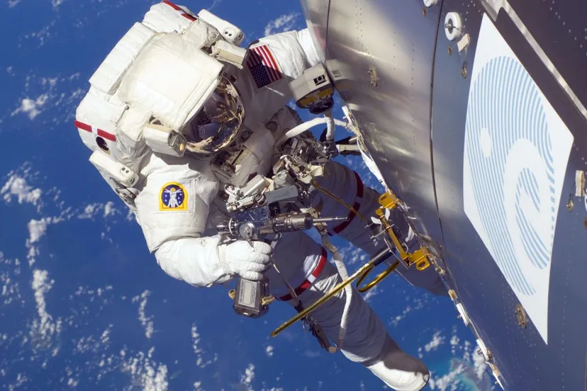 astronaut cc0 pxhere