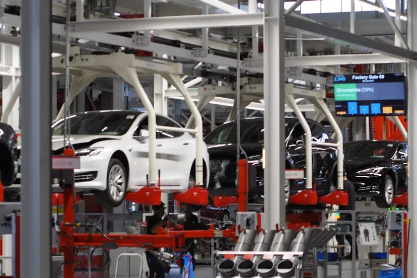 autofabriek via pexels