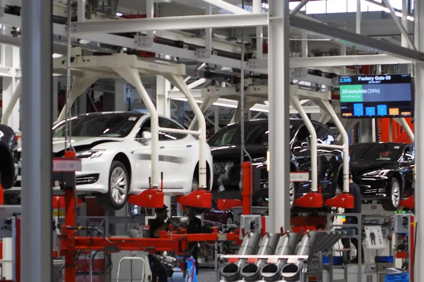 autofabriek via pexels