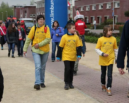 b6mqxylq104as2q1vteu9pu7t 218047