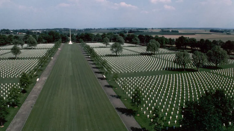 bcluo3y92ibga31yw8ixthayy begraafplaats field of honour margraten