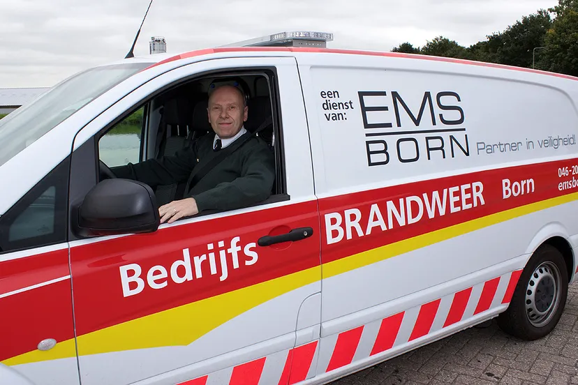 bedrijfs brandweer born