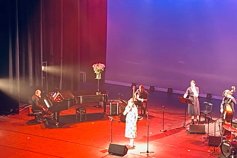 benefietavond toon hermans huis met oa lissa meyvis