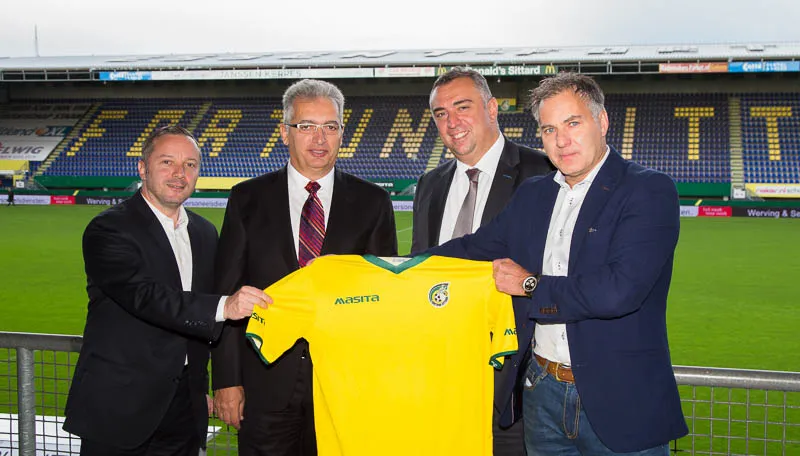 best makina nieuwe sponsor fortuna sittard foto niels van renen