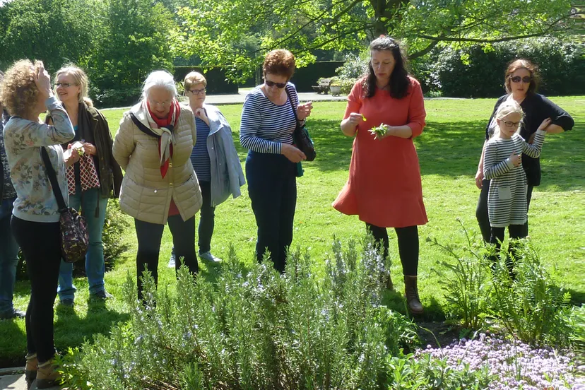 bianca kruitz plukwandeling agnetentuin