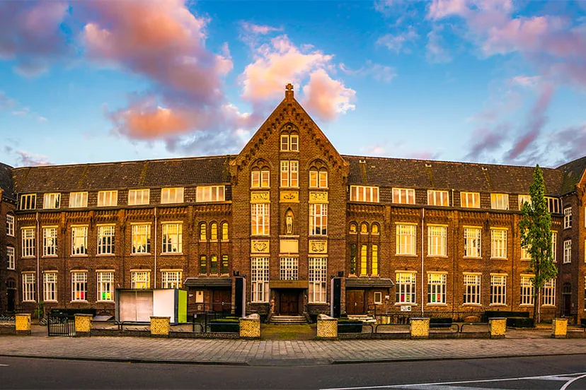 bisschoppelijk college sittard 365 com libor bednarik 16 9