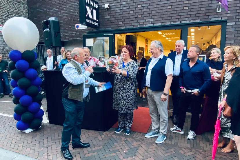 bloemetje en cadeaucheque van tt voor vonjaxl