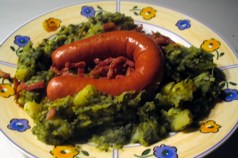 boerenkool met worst mminderhoud cc by sa 30 http creativecommonsorglicensesby sa30