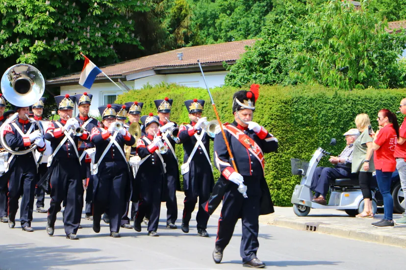 bondsschuttersfeest in limbricht 01