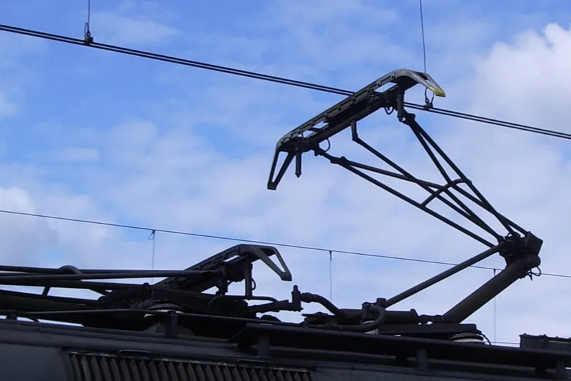 bovenleiding stroomafnemer cc0