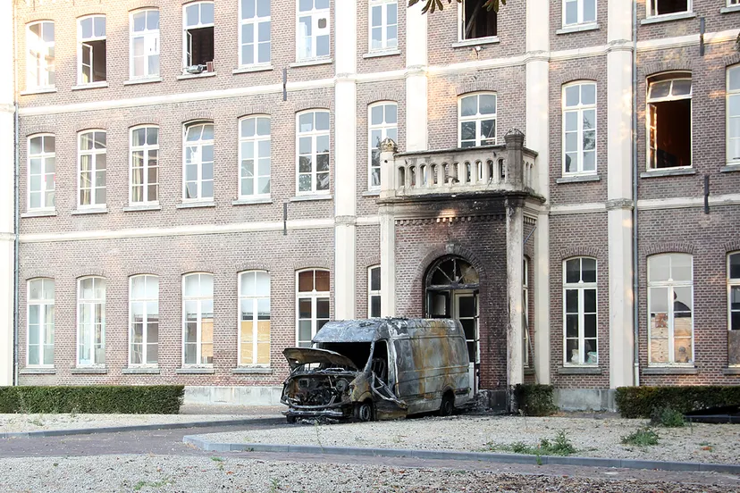 brand besteldbus cour solanus 1