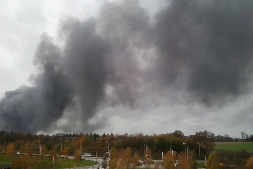 brand bij chemelot 9 november 2015 vanaf zuyderland ziekenhuis gezien