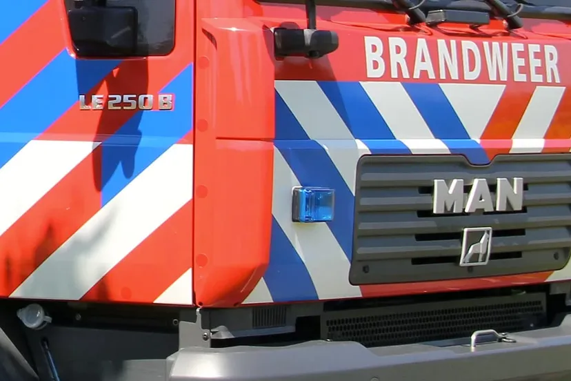 brandweerwagen rechtervoorkant