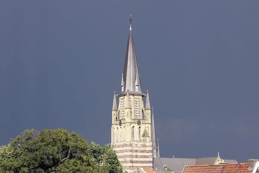 c3q08zvwq5w3kie8wyip4lw0i dreigend onweer 24 juli 2014 2