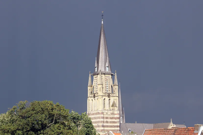 c3q08zvwq5w3kie8wyip4lw0i dreigend onweer 24 juli 2014 2