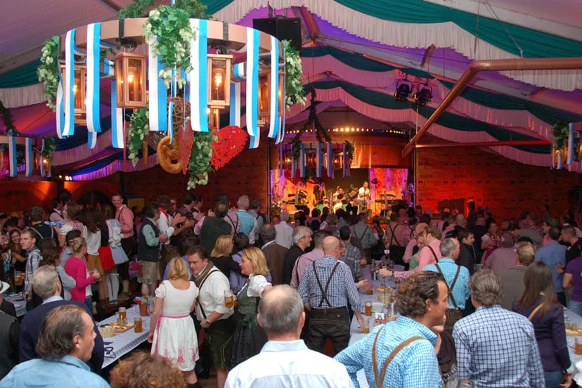 c8bklor1tz9t0c3kktkct9n3r brauhaus brand wir sind spitze