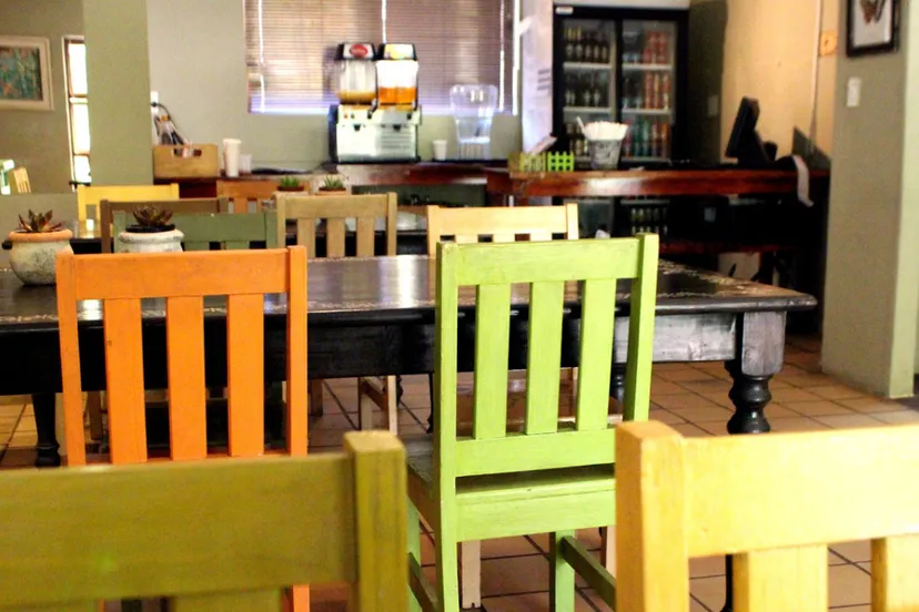 cantine cafe wood restaurant home orange meal 1190487 pxherecom