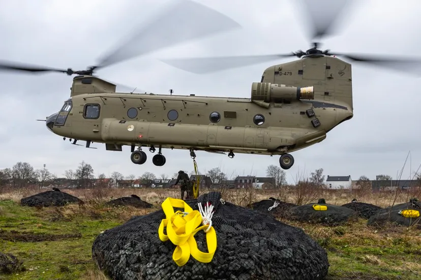 chinook maastricht stenen 1 ministerie van defensie