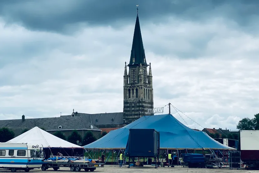 circus zanzara op de schootsvelden 2021