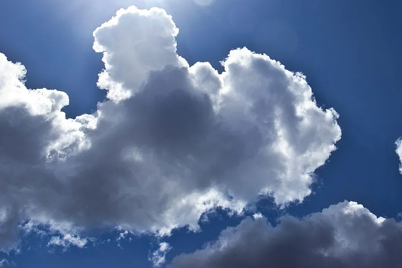 clouds 429228 1920 wolken en zon