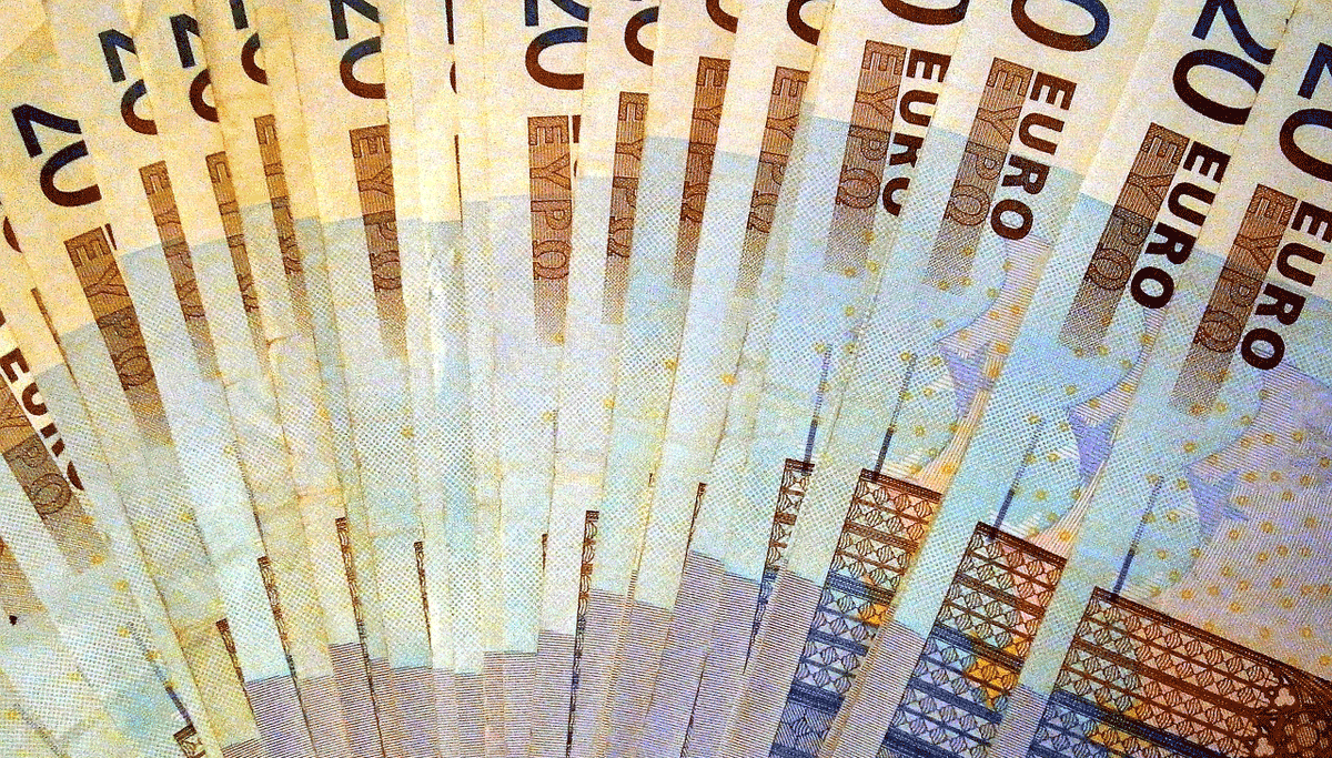 currency 221320 1280 briefjes van 20 euro
