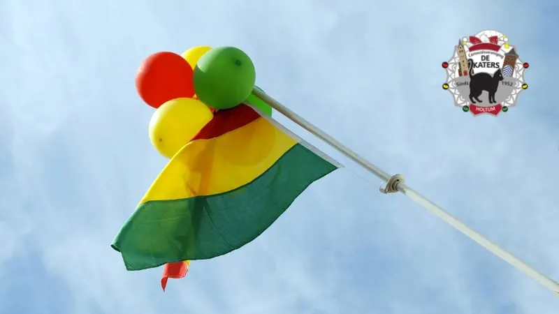 cv de katers carnavalsdriekleur rood geel groen vlag 1
