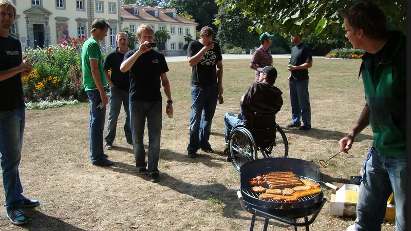 czayg6la3pisq5n3fgtxn198x bbq en bier zuipen